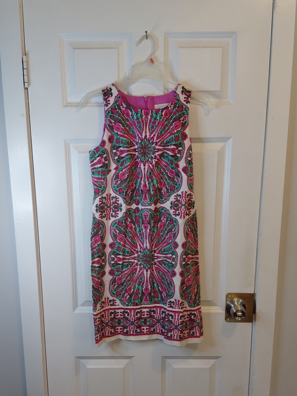 London Times Pink & Green Medallion Print Sleeveless Dress